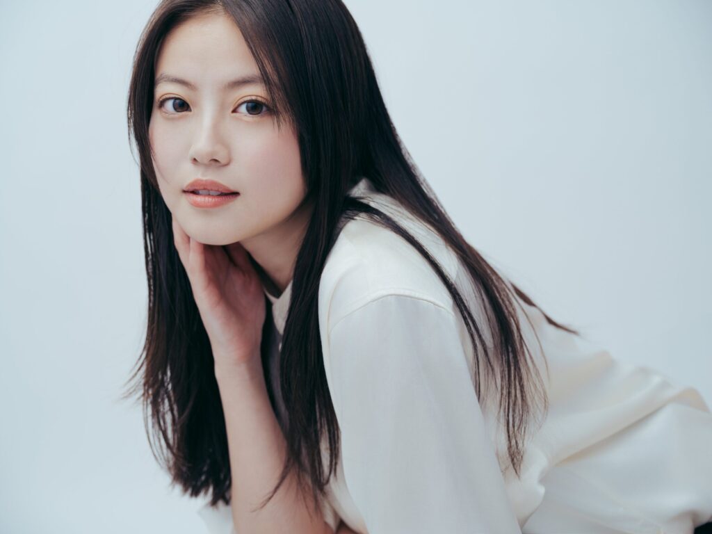 今田美桜とザコシショウ結婚はデマ!真相と歴代彼氏の噂